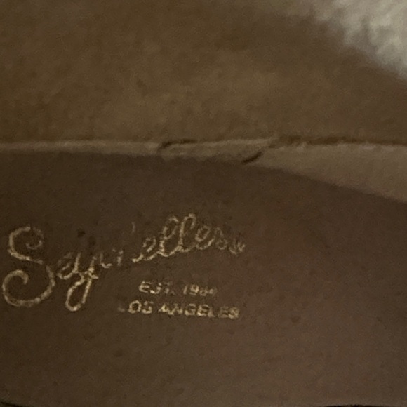 ANTHROPOLOGY Suede Seychelles Peridot  Zip Ankle Boots in Taupe. EUC. - Picture 6 of 6